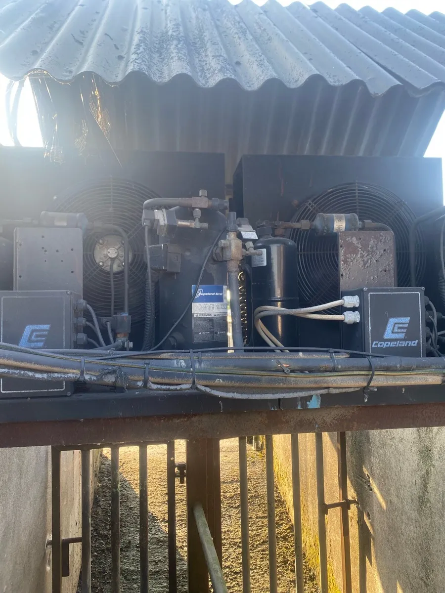 Bulk milk tank - Image 4