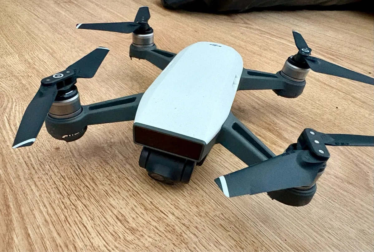 DJI Spark Fly More Combo - Image 2
