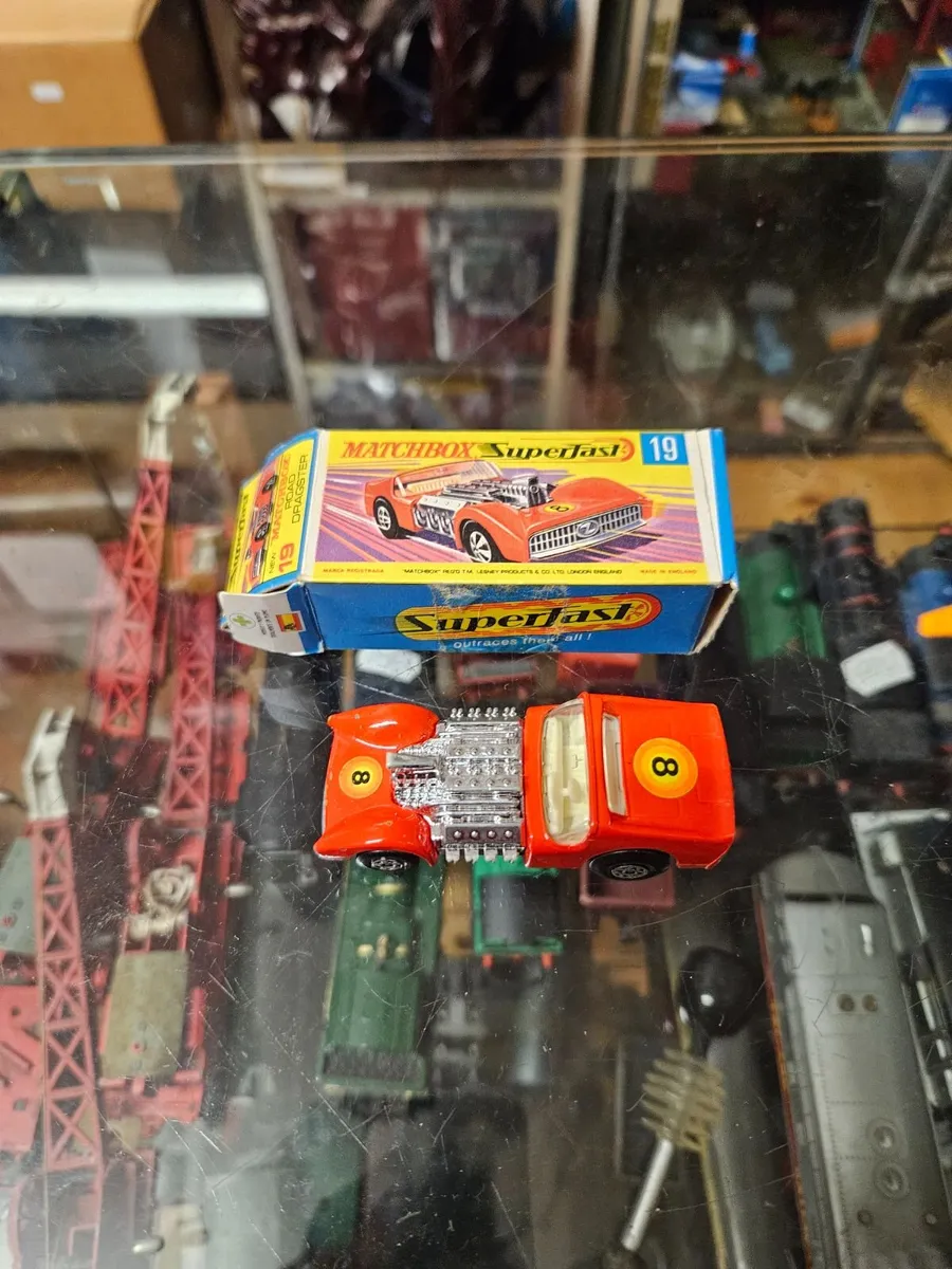 Matchbox Superfast Road Dragster - Image 1