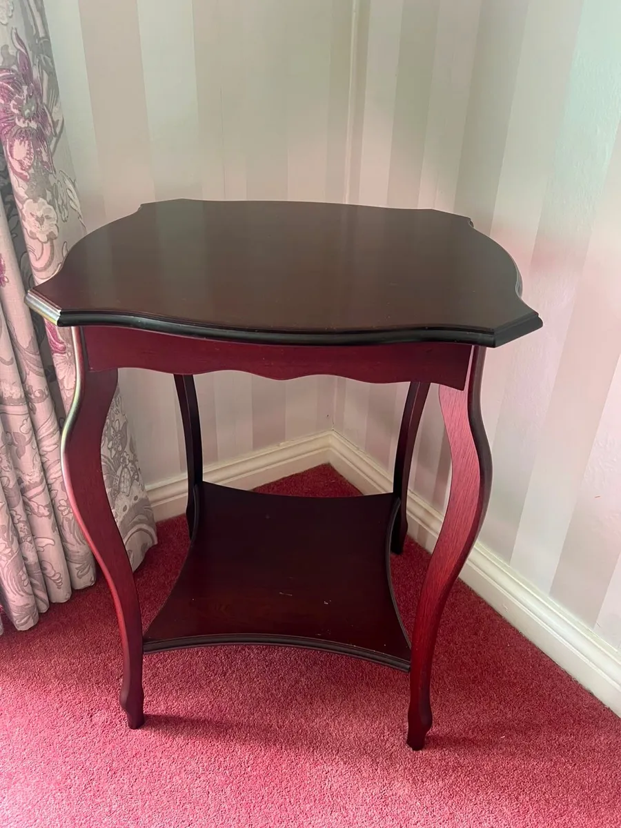 Traditional Mahogany Lamp Table / Side Table
