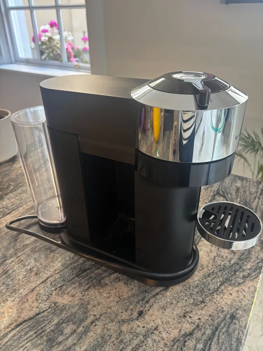 Nespresso coffee machine - Image 2