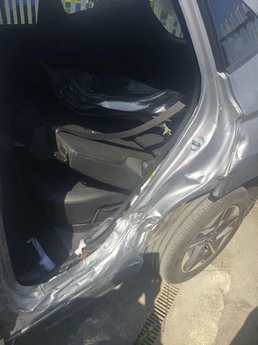 251 Hyundai Tucson - Image 2