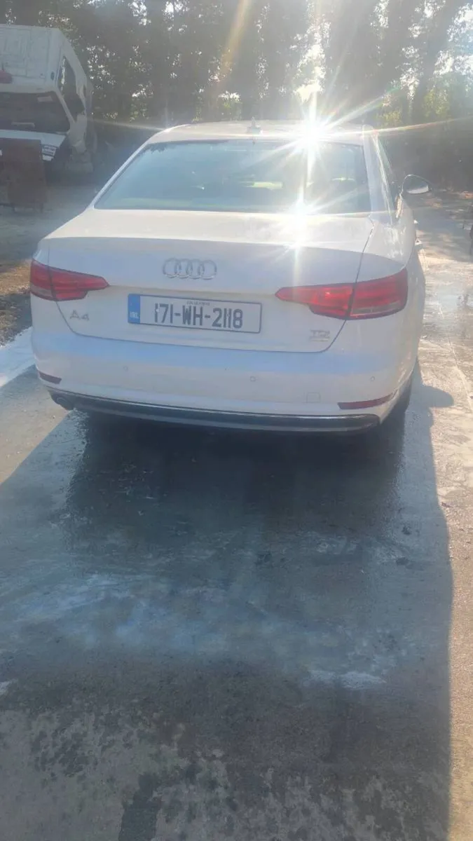 Audi A4 2.0 manual - Image 4