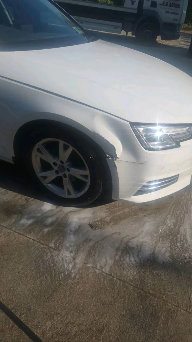 Audi A4 2.0 manual - Image 1
