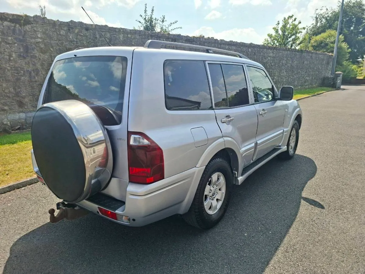 MISTUBISHI PAJERO NEW DOE LOW MILEAGE - Image 3