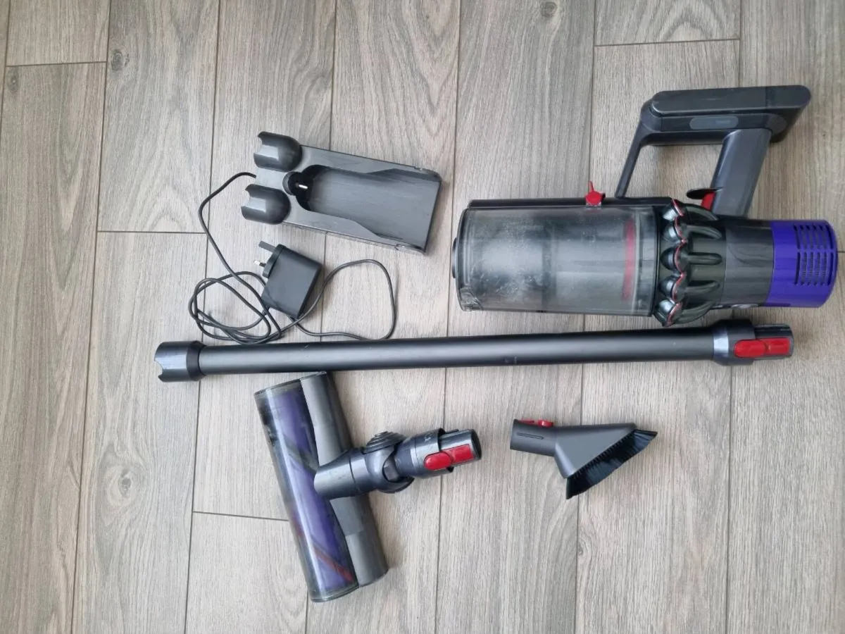 DYSON V10 - Image 2