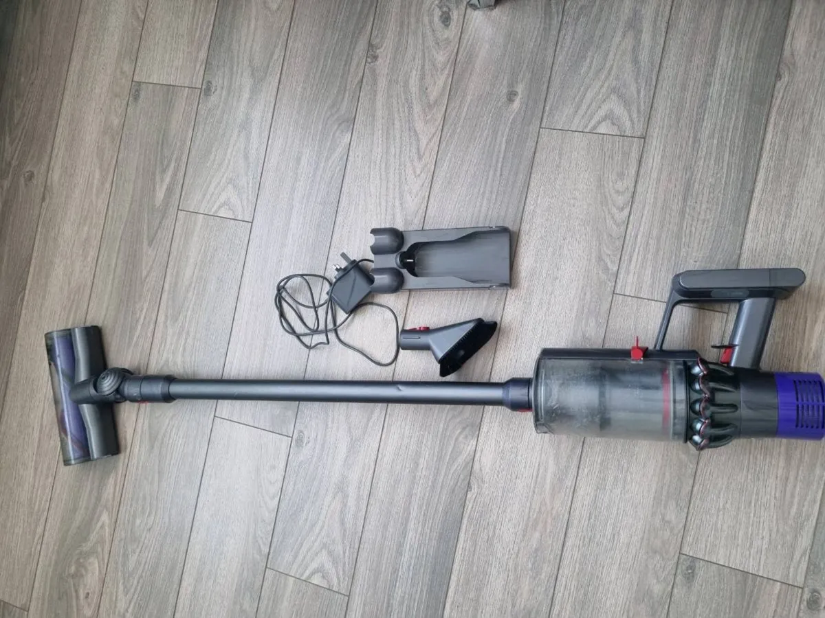 DYSON V10 - Image 3