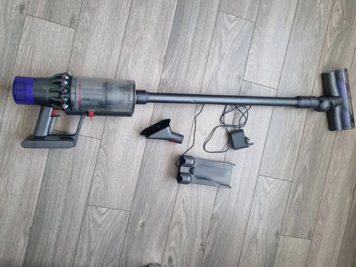 DYSON V10 - Image 4