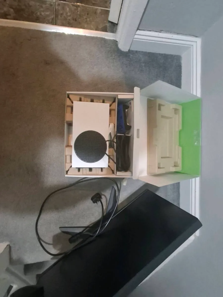 Xbox series s with MSI monitor. - Image 3