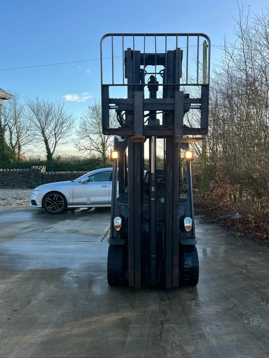 2012 Linde Electric Forklift not driving - Image 4