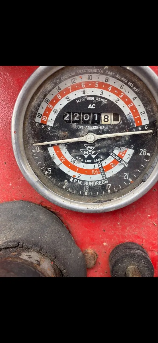 Massey Ferguson 135 - Image 1