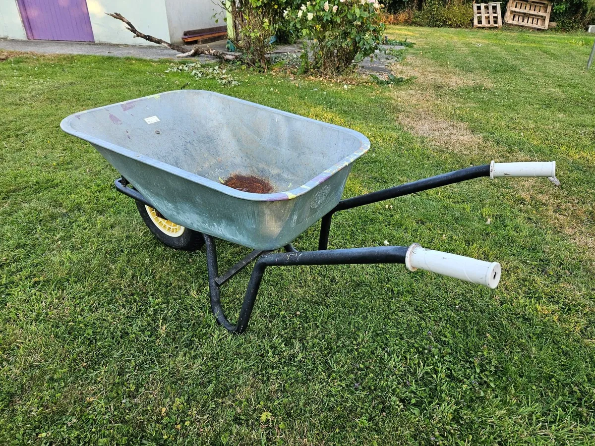 Wheelbarrow - Image 3