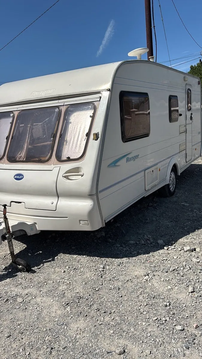 Caravan - Image 2