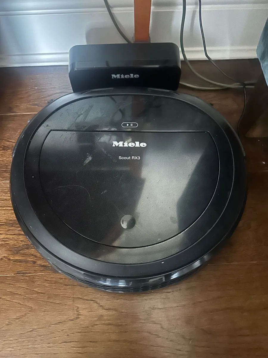 Miele Scout RX3 Robot Hoover