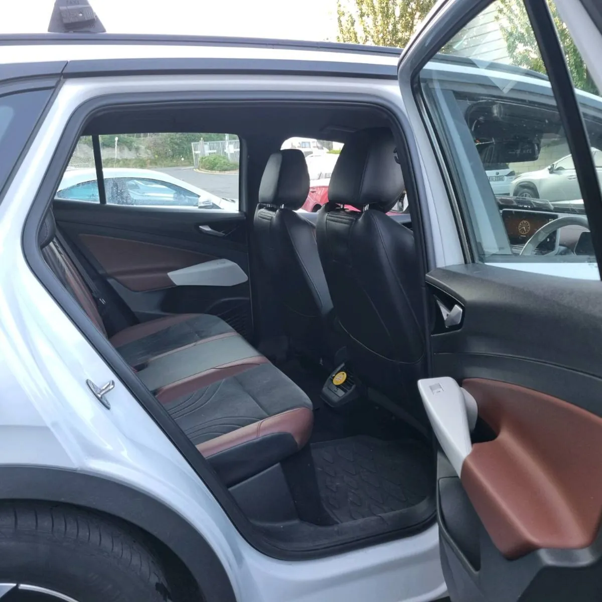 Id4 for taxi - Image 3
