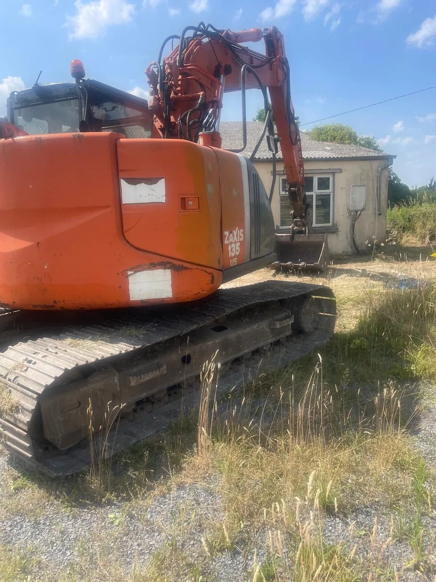 Hitachi zaxis 135 - Image 3