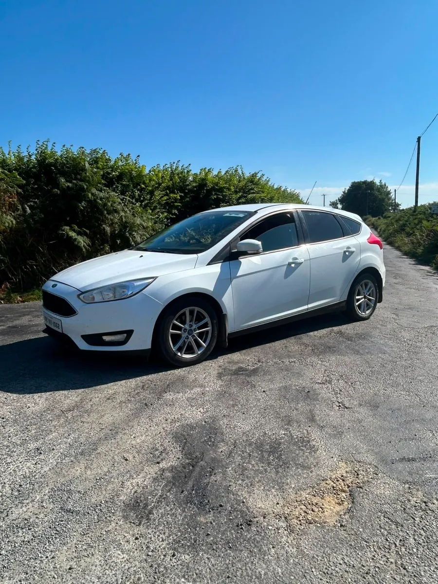 2015 Ford Focus 1.6dsl 2 seats commercial - Image 2