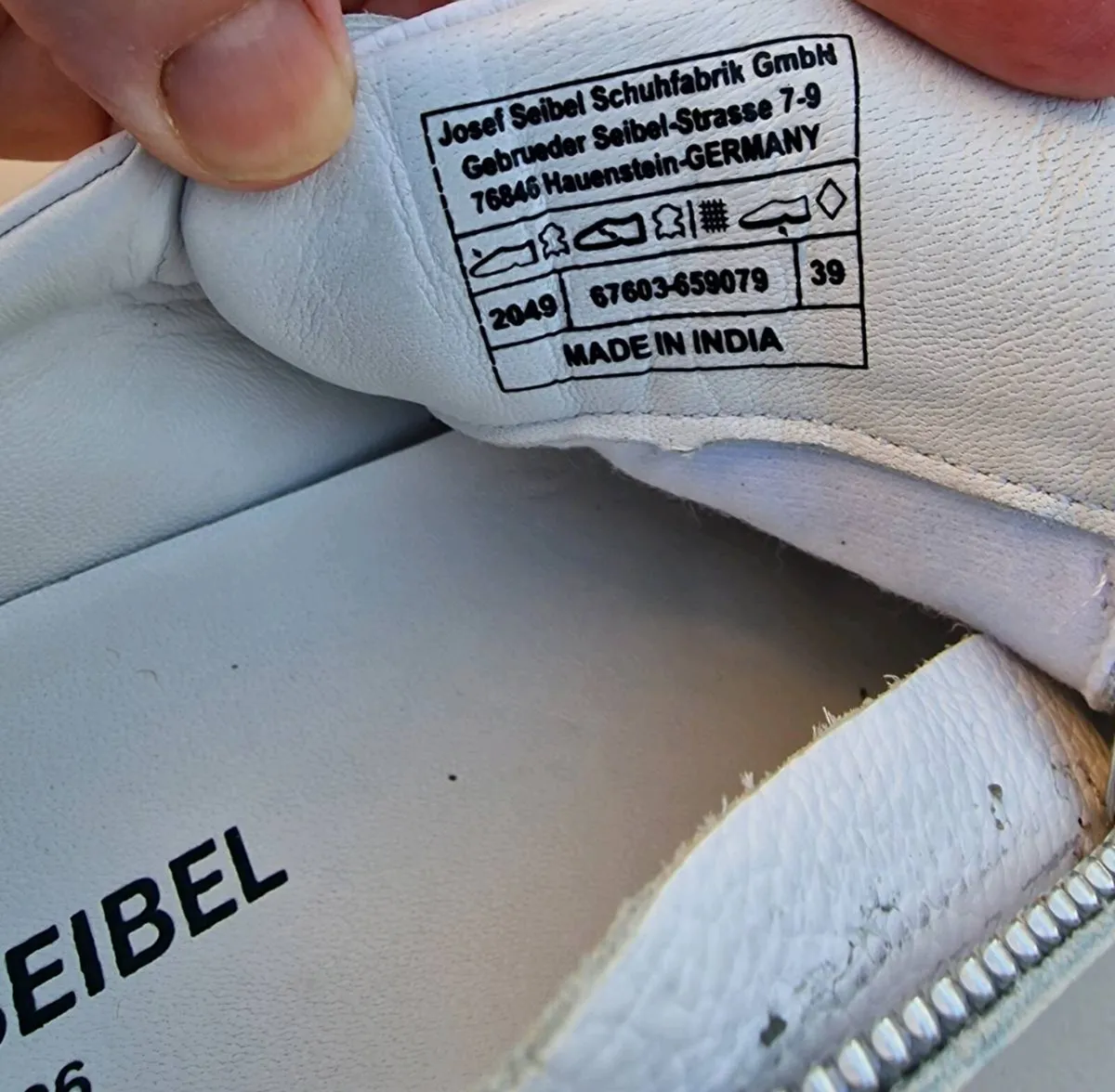 Josef Seibel trainers in white and rose - Image 4