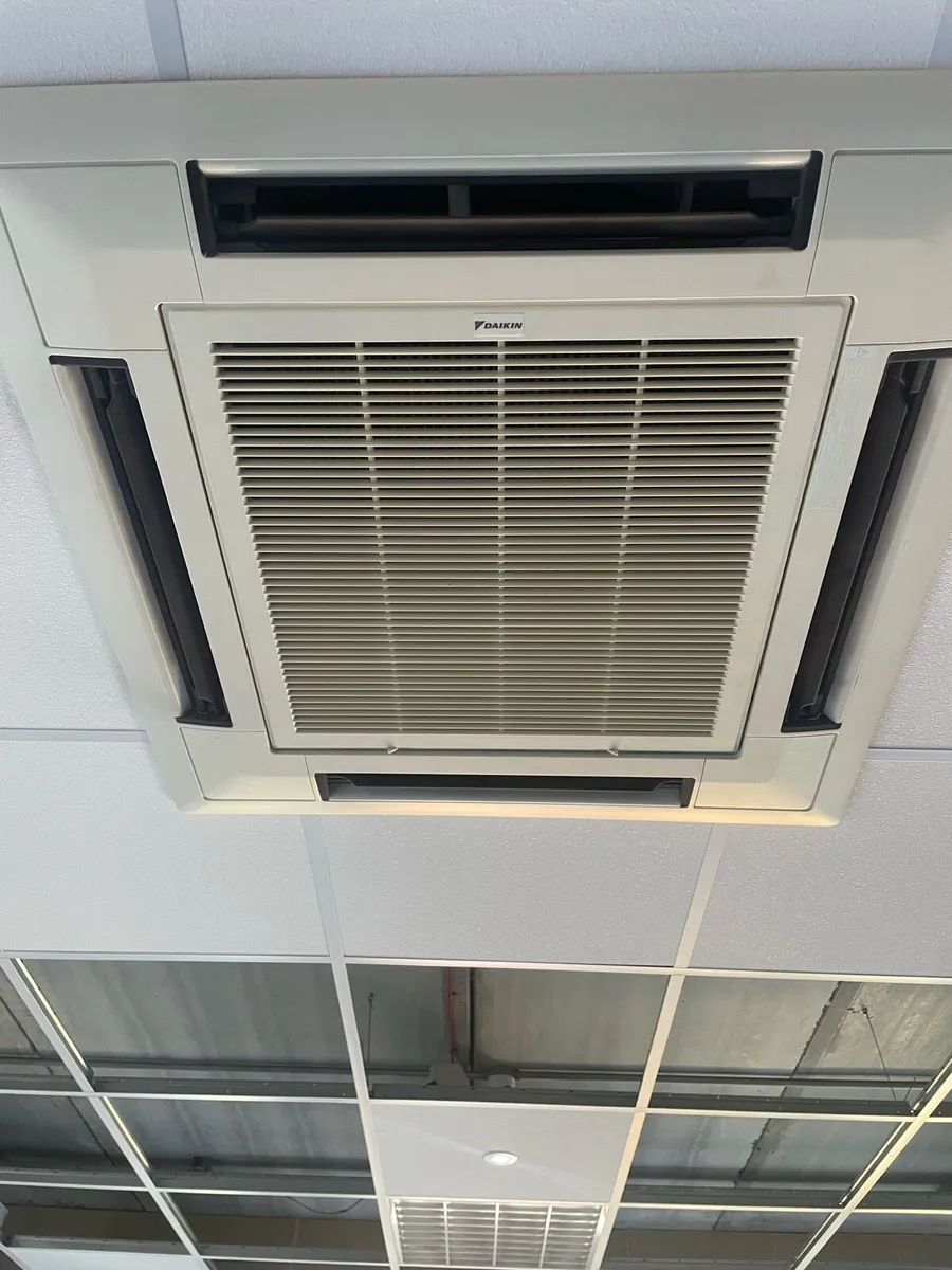 Air conditioning units - Image 1