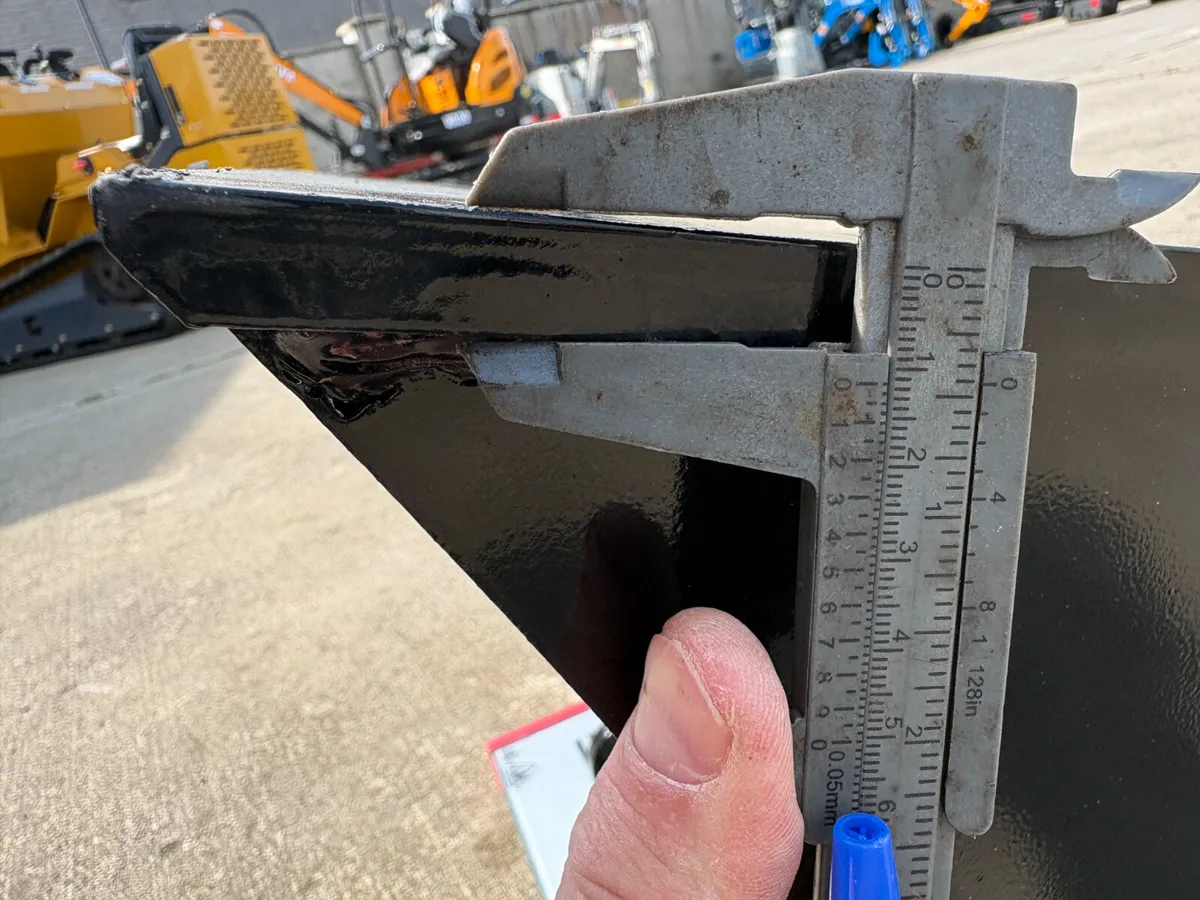 80 CM Grading Bucket - Image 4