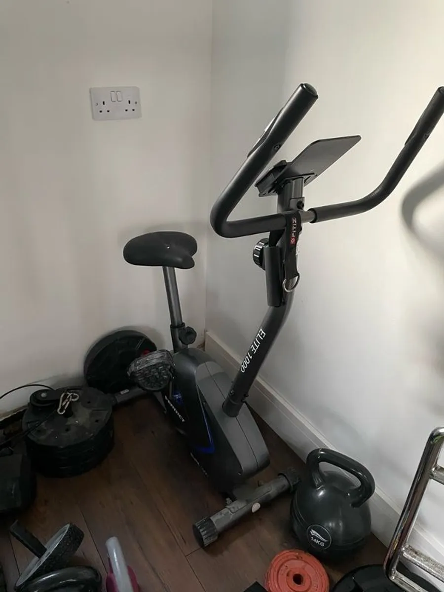 Exercise bike - Image 2