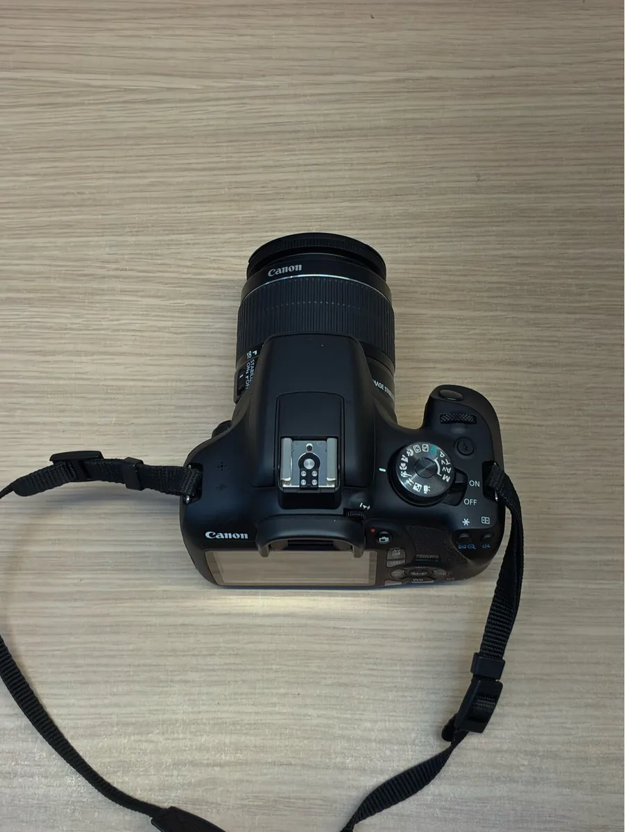 Canon EOS 2000D DSLR Camera Kit - Image 4