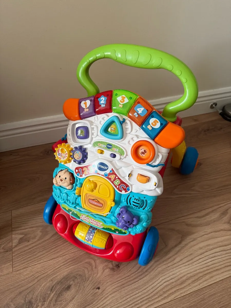Baby walker - Image 1