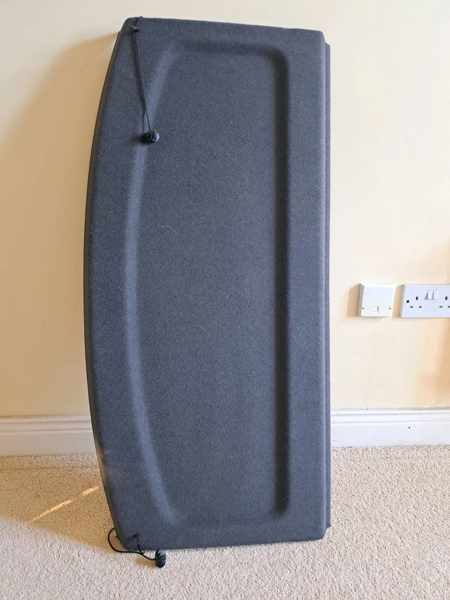 VW Golf Parcel Shelf - Image 2