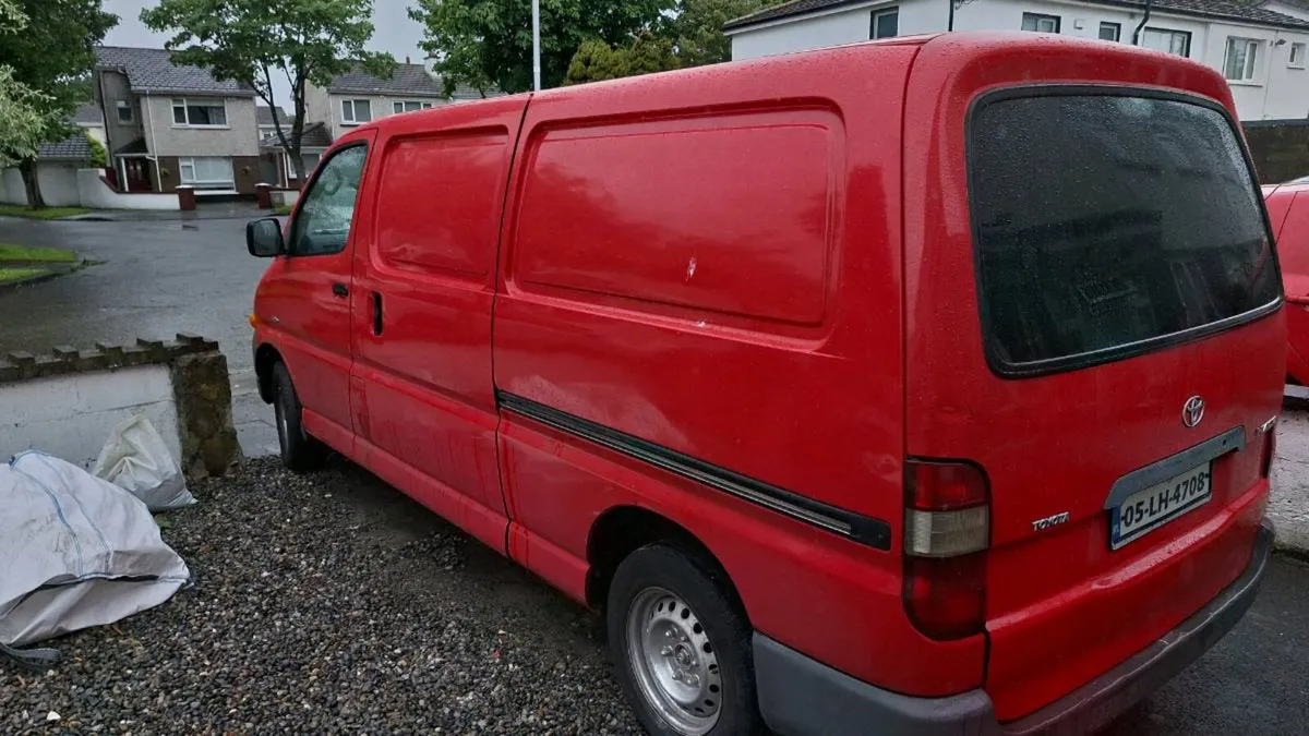 Toyota Hiace D4D - Image 2
