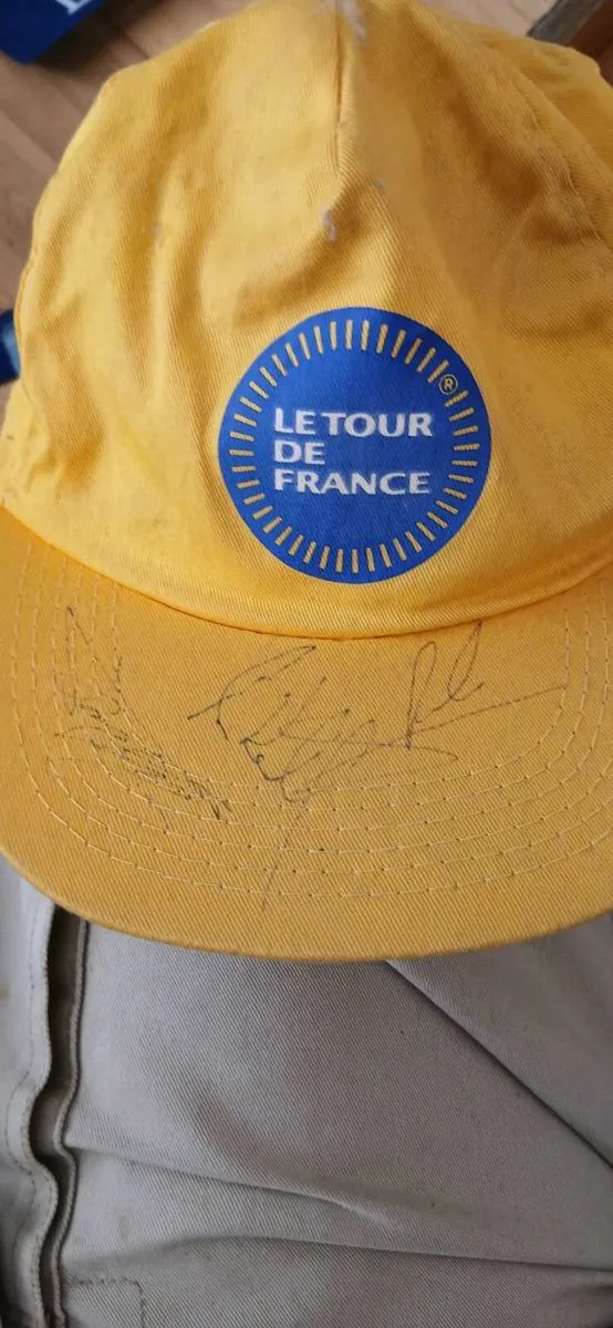 Vintage autographed Tour de France cap - Image 2