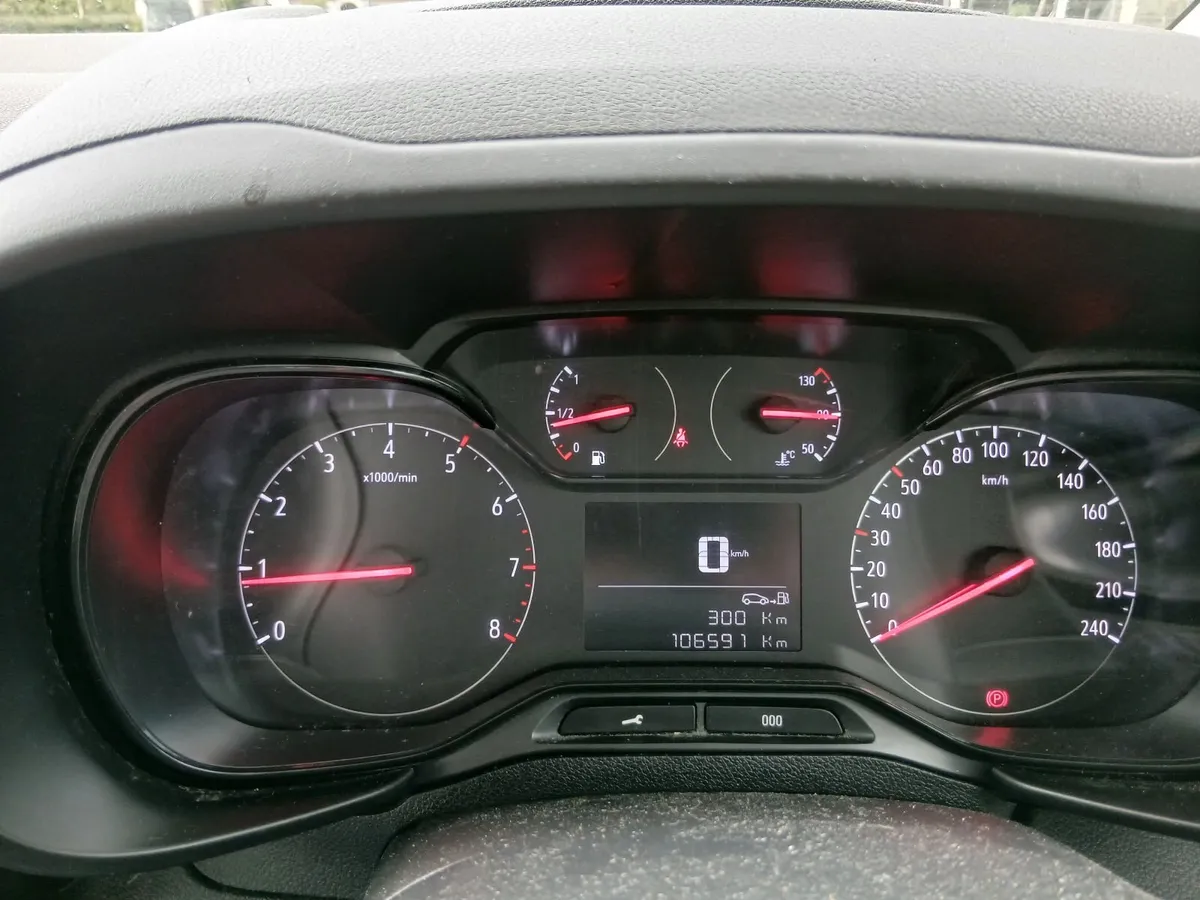 Opel Combo 2021 - Image 4
