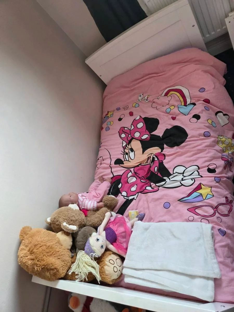 Cot bed - Image 2