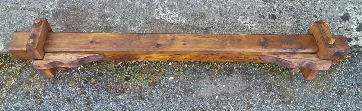Old Country style woodbeam mantle / floating shelf - Image 4