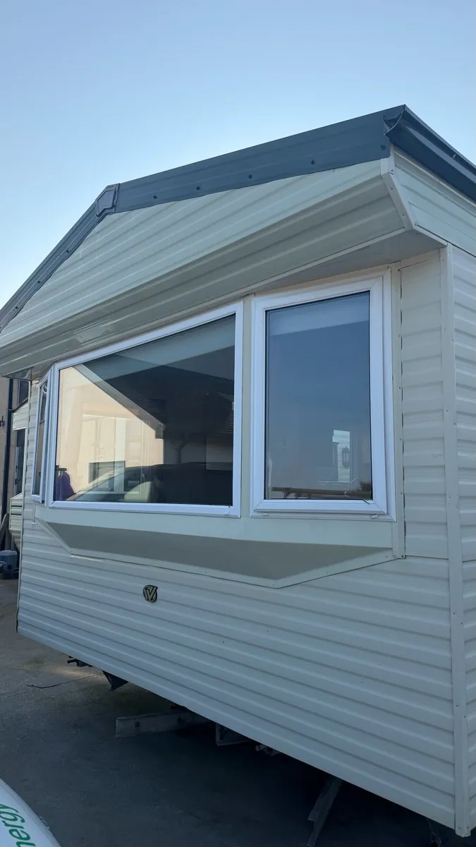 Mobile Homes - Image 1