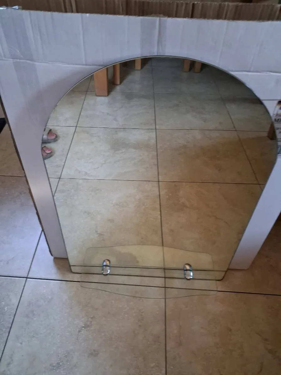 Bathroom mirror
