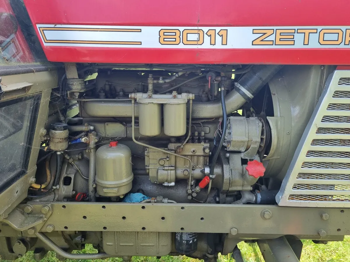 Zetor tractor 8011 - Image 2