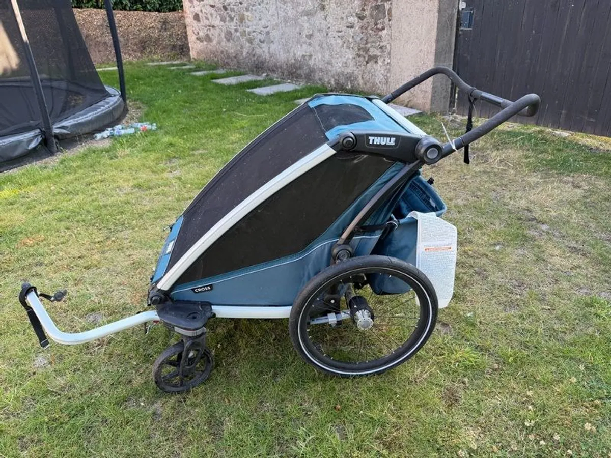 THULE Chariot Cross 2 Double Bicycle Trailer and Jogger - Image 1