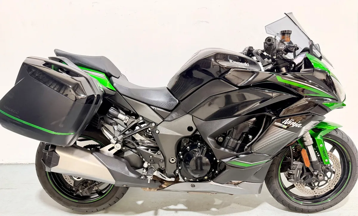 KAWASAKI Z 1000 SX 2023 TRADE INS WELCOME - Image 1