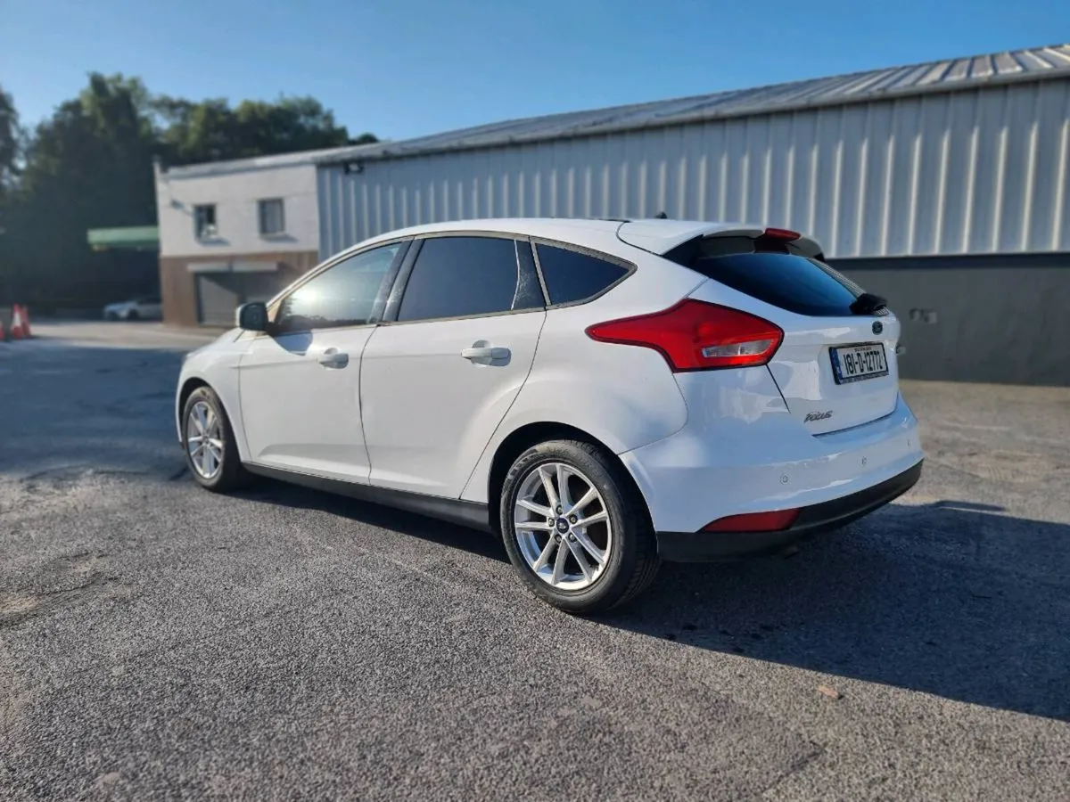 Ford focus low mileage - Image 4