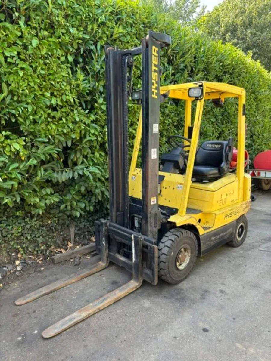 Gas Forklifts - Image 3