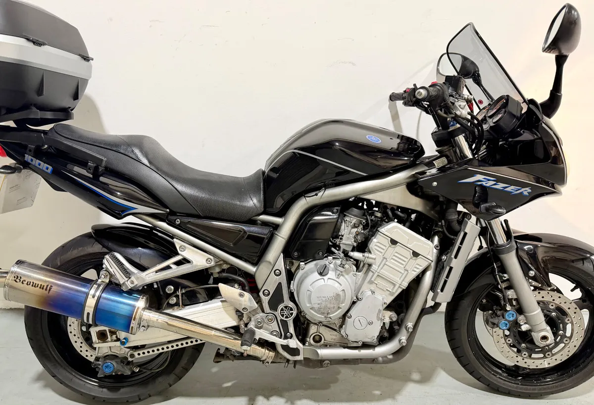 YAMAHA FZS FAZER 1000 - Image 1
