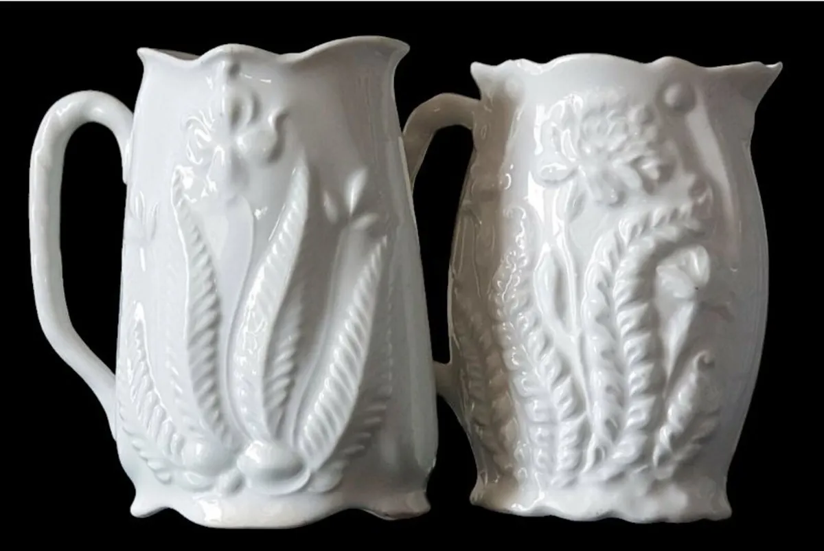 Pair of Vintage Floral Relief Jugs - Image 3