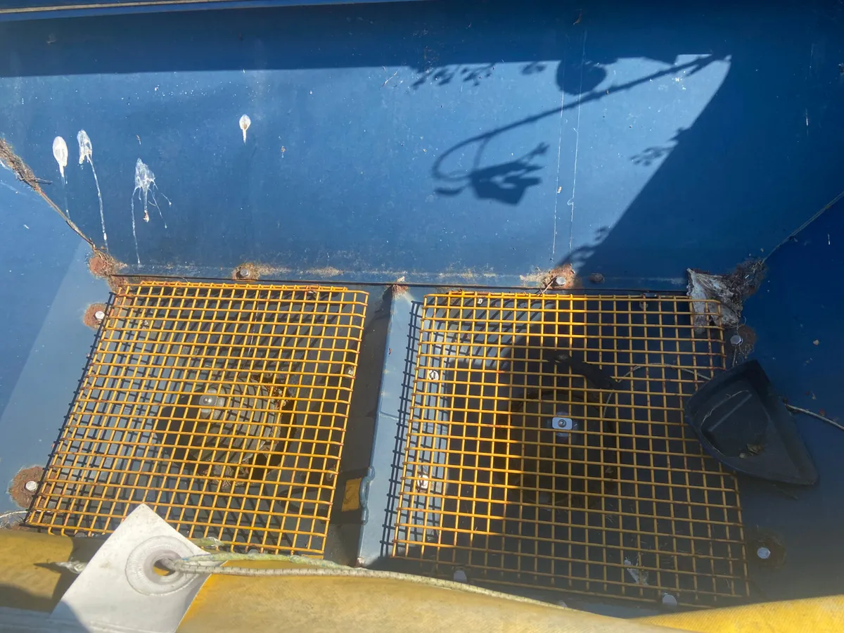 Fert spreaders (second hand) - Image 2