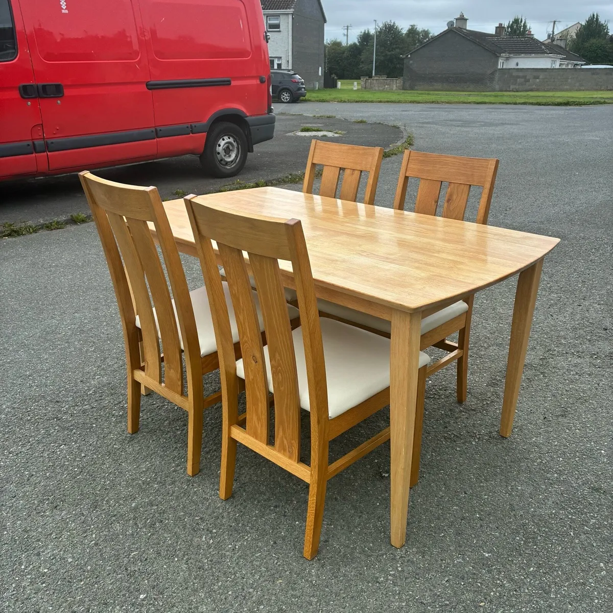 Solid Table & 4 Chairs - Image 4