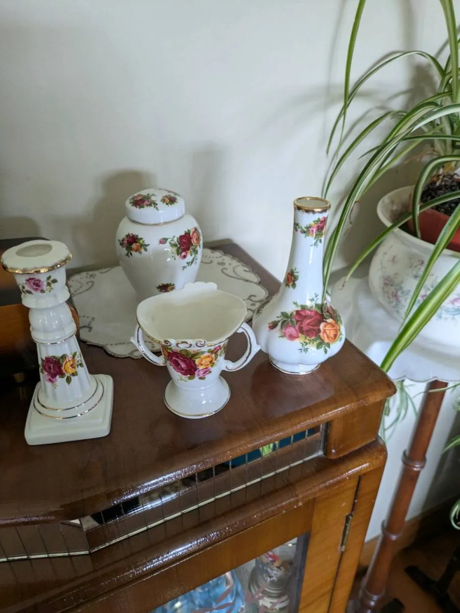 Cottage Rose China - Image 1