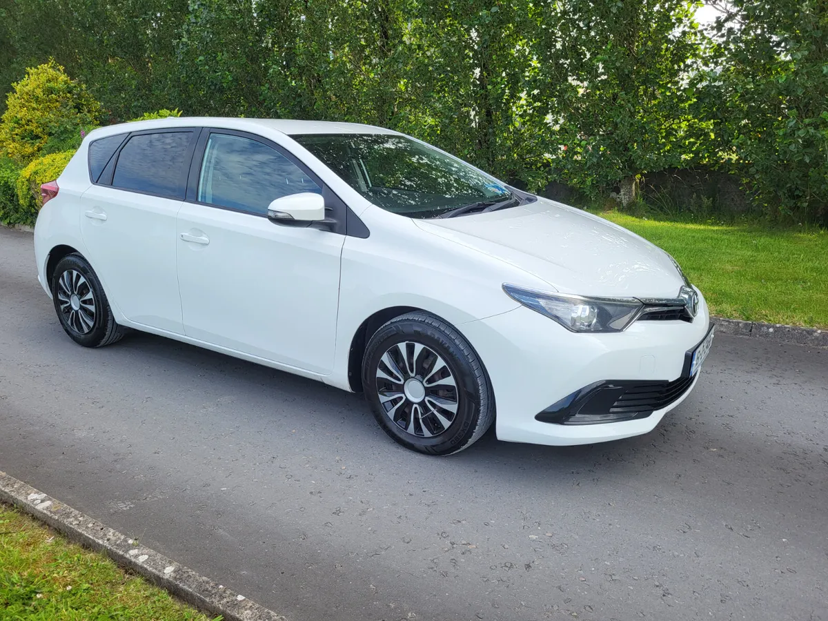 Toyota Auris 1.4 Diesel  NEW DOE - Image 1