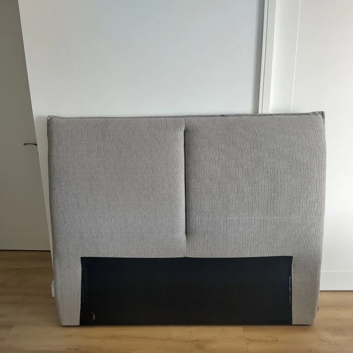 Headboard Free Standing - Image 1