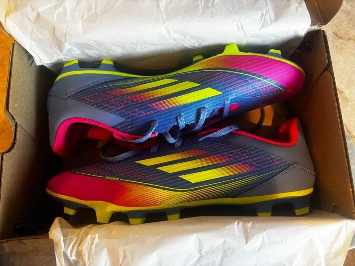 Adidas Football boots - Image 1