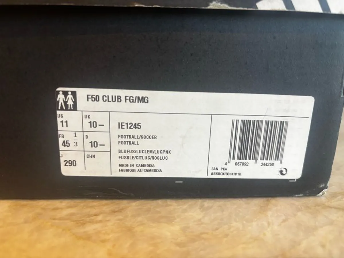Adidas Football boots - Image 2