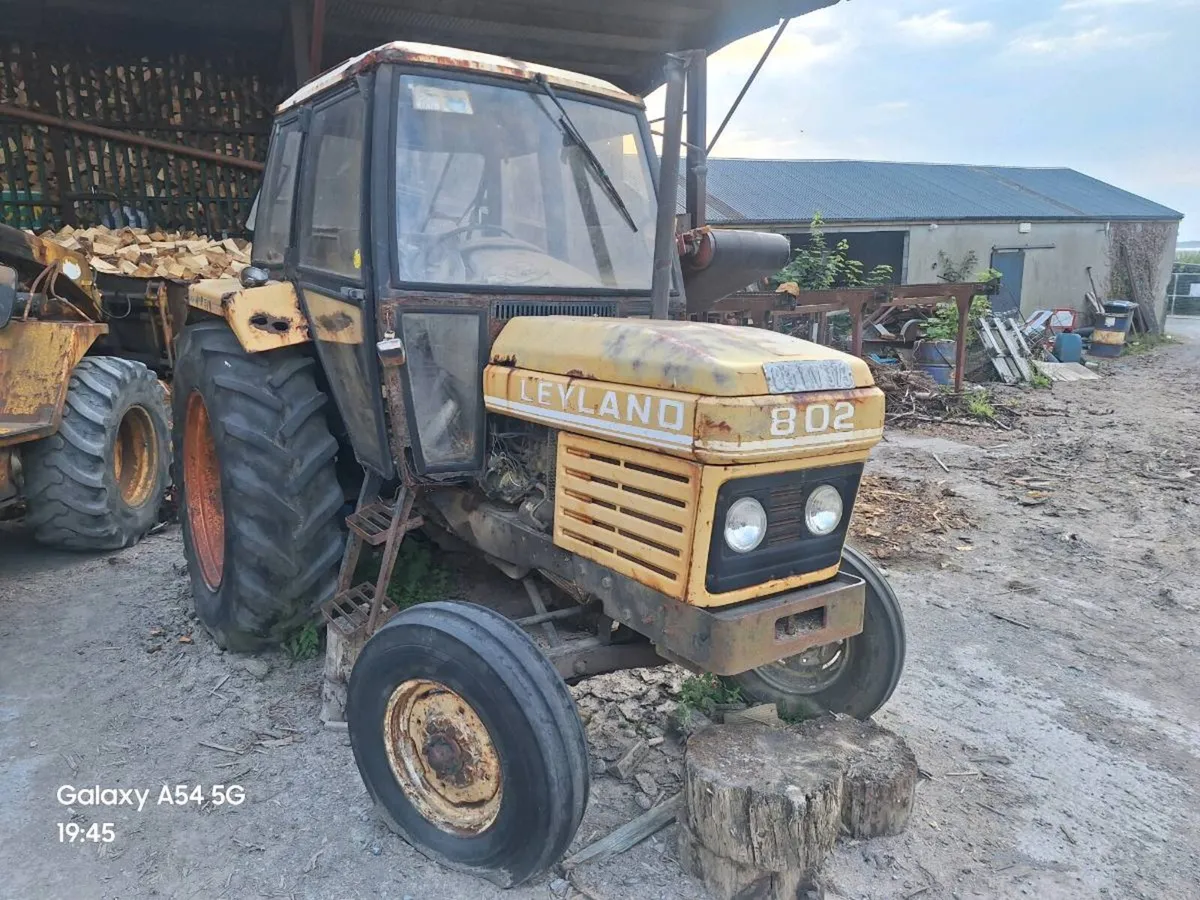 Leyland Marshall 802 - Image 1